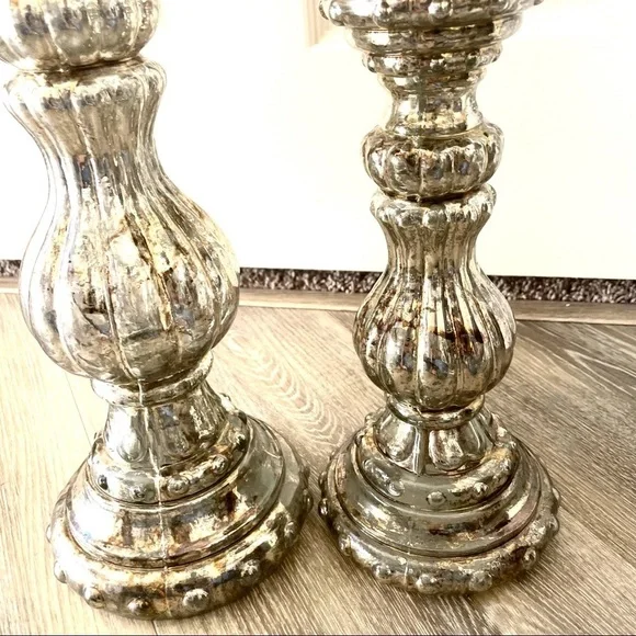 Two silver vintage style candlesticks - Picture 9 of 16